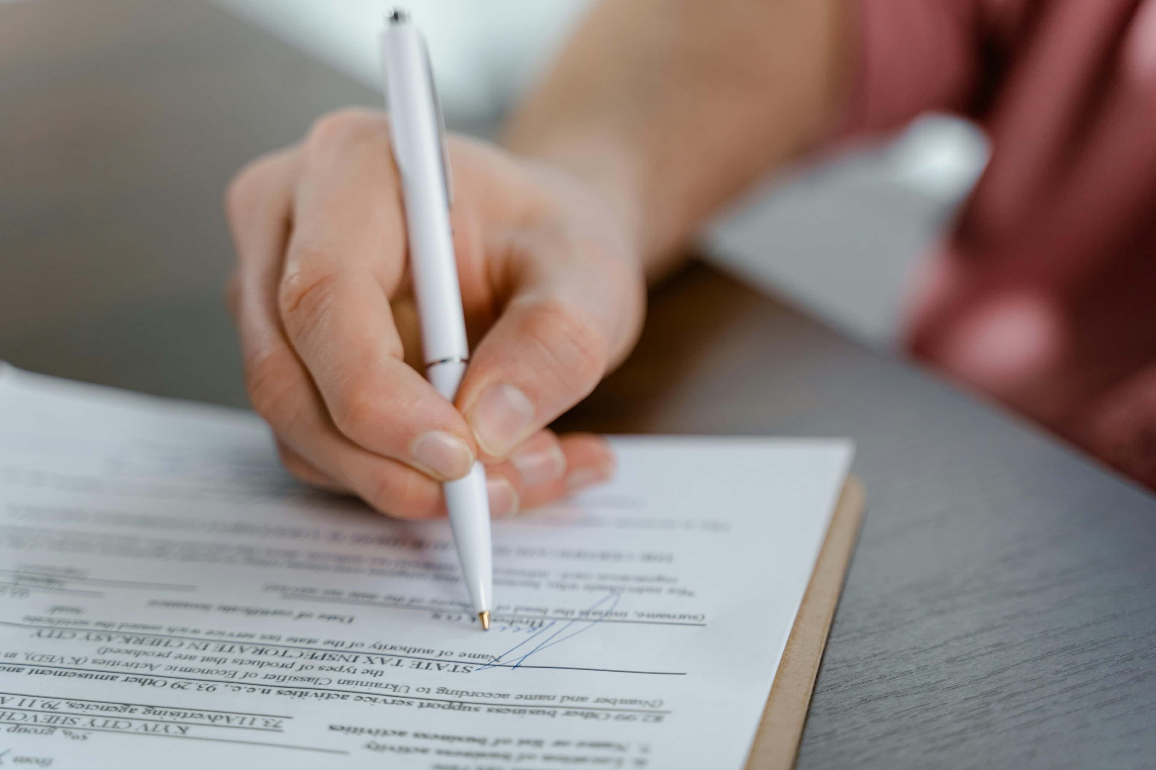 Au Pair Contract Basics: Why It's Mandatory (and What to Include)