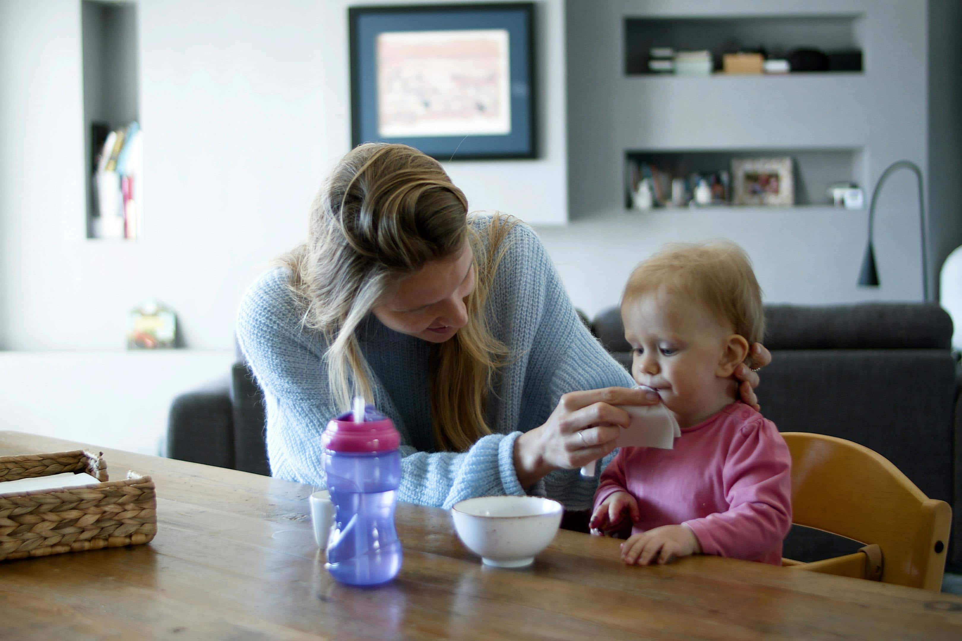 Au Pair Pocket Money: UK & Germany Payment Guide